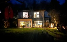 Ferienhaus Waldbaden im Nationalpark Eifel- am Bach